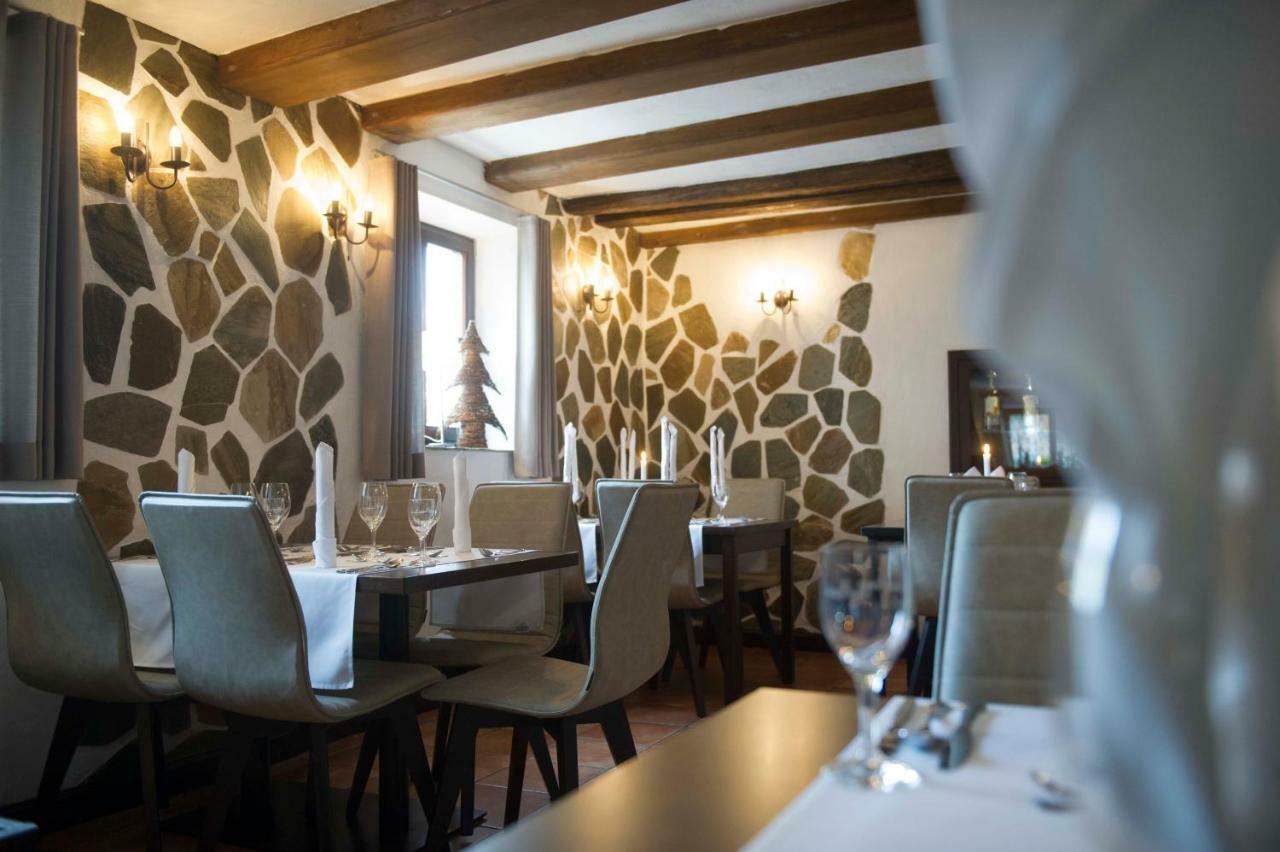 Rossano Boutique Hotel & Ristorante Sachsen bei Ansbach Экстерьер фото